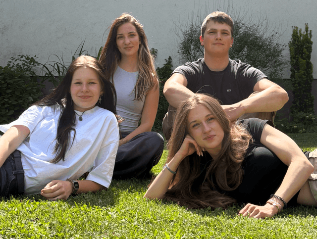Skauti Žlutá ponorka